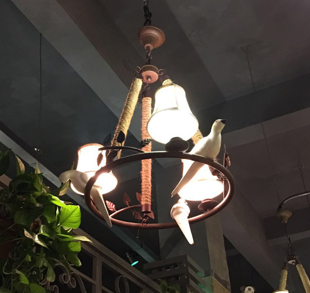 美爾家藤藝燈飾實拍圖