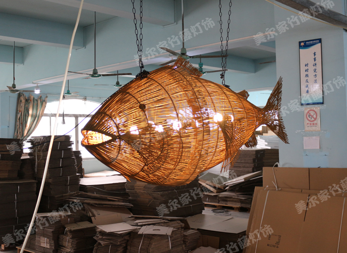 MEJ-8479大型定制魚(yú)燈